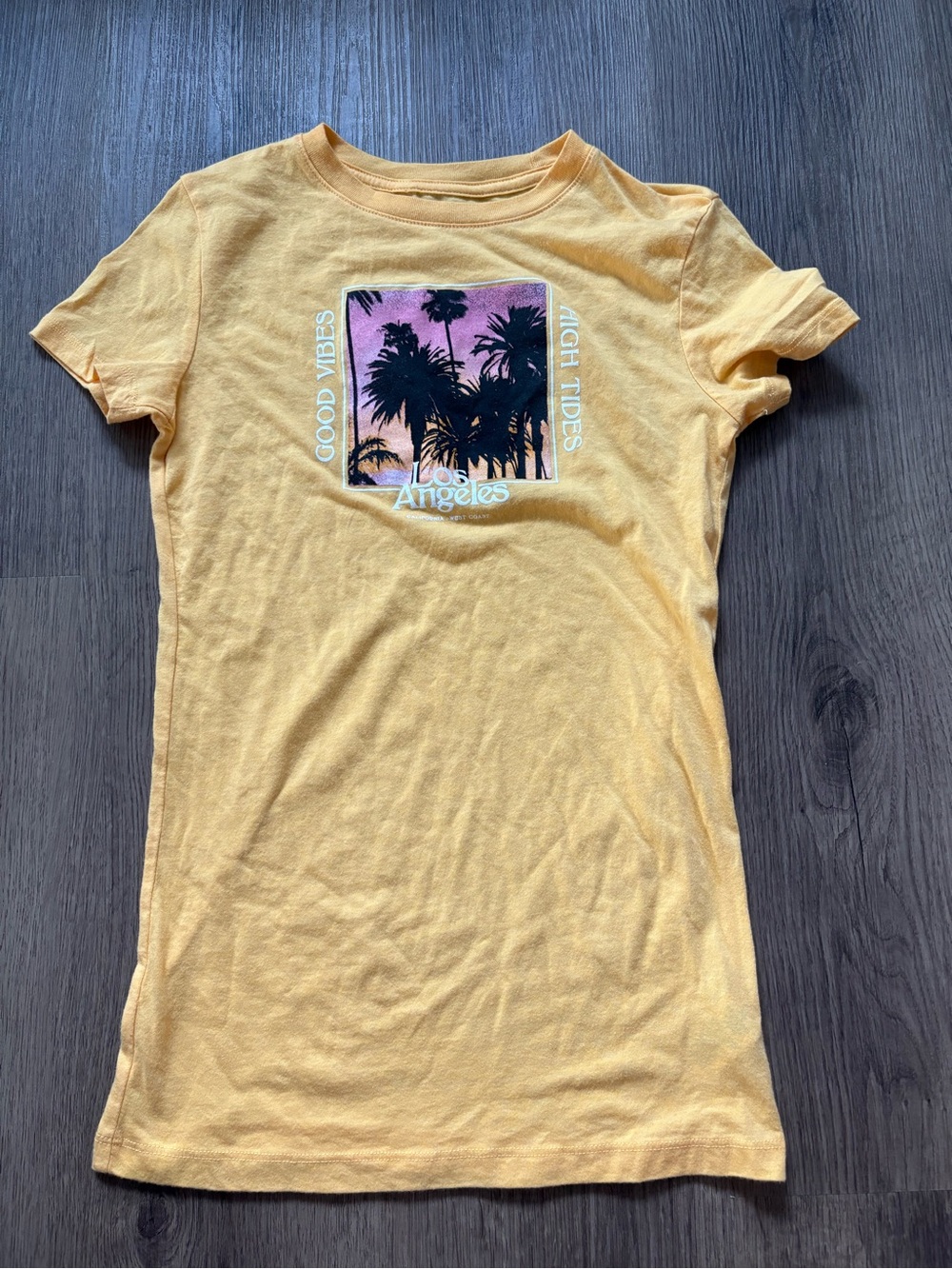 Juniors Aeropostale Yellow Classic Crew ‘Los Angeles' Palm Graphic Tee XS